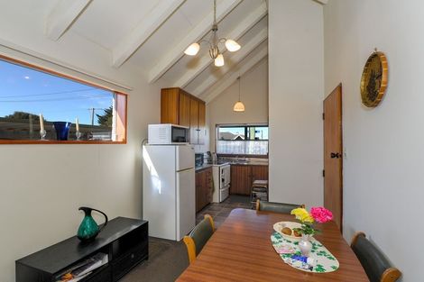 Photo of property in 56d Oxford Street, South Dunedin, Dunedin, 9012