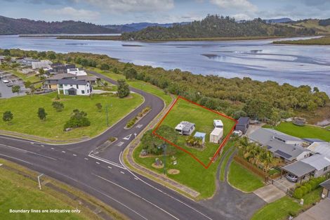Photo of property in 1 Hei Esplanade, Whitianga, 3510