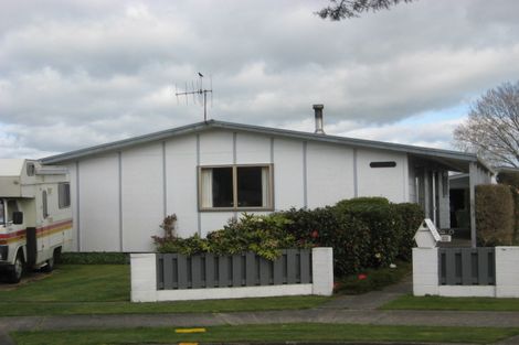 Photo of property in 24 Tawhara Place, Edgecumbe, 3120