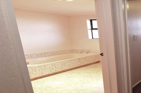 Photo of property in 8 Gorge Road, Waimate, 7924