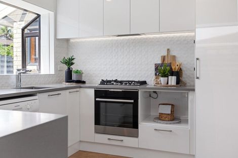 Photo of property in 228a Valley Road, Mount Maunganui, 3116