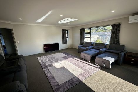 Photo of property in 6 Moonsail Drive, Whitby, Porirua, 5024