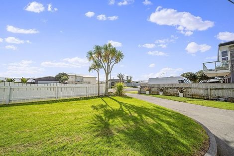 Photo of property in 2a Wanaka Terrace, Bell Block, New Plymouth, 4312