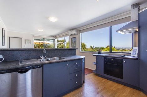 Photo of property in 2/27 Simkin Avenue, St Johns, Auckland, 1072
