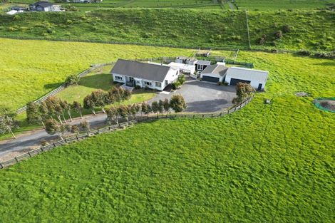 Photo of property in 125 Hickford Road, Foxton, 4893