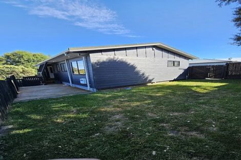 Photo of property in 19b Aorangi Road, Paraparaumu, 5032