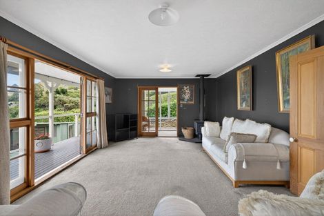 Photo of property in 12 Ross Terrace, Lyttelton, 8082
