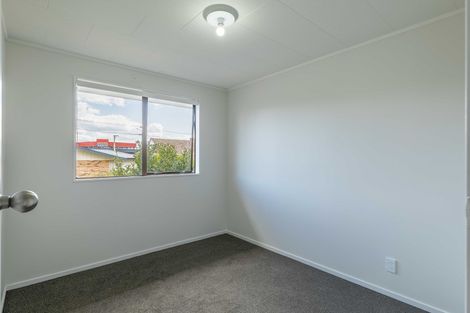 Photo of property in 2/900a Mount Eden Road, Three Kings, Auckland, 1024
