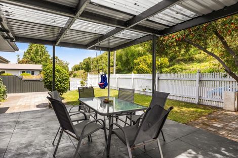 Photo of property in 69 Puketapu Road, Taradale, Napier, 4112