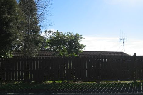 Photo of property in 1 Dovedale Place, Dinsdale, Hamilton, 3204