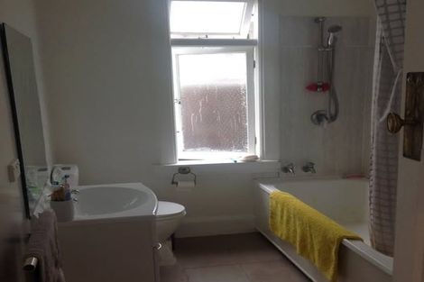 Photo of property in 16 Donald Place, St Albans, Christchurch, 8014