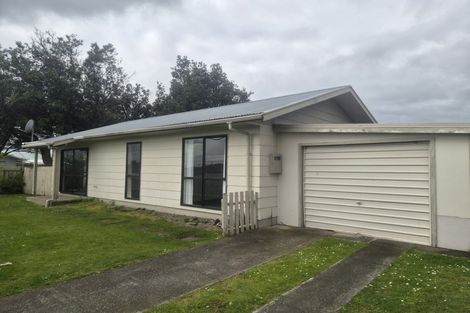 Photo of property in 23 Adkin Avenue, Levin, 5510