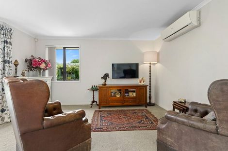 Photo of property in 12 Cotter Place, Cambridge, 3434