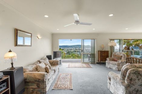 Photo of property in 121 Pacific View Drive, Whangamata, 3620