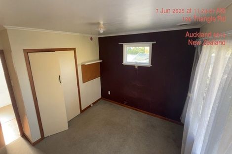 Photo of property in 1/128 Triangle Road, Massey, Auckland, 0614