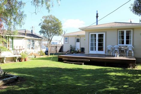 Photo of property in 90 Tiro Tiro Road, Levin, 5510