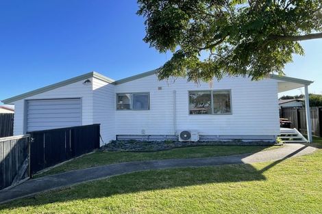 Photo of property in 13a Jasper Way, Papamoa Beach, Papamoa, 3118