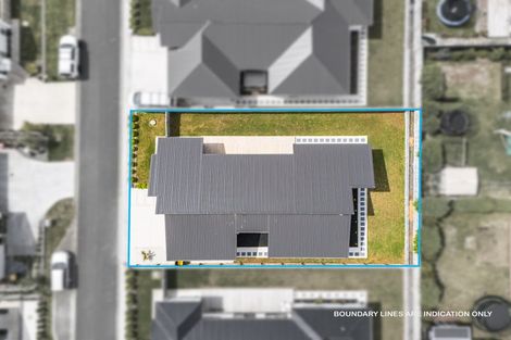 Photo of property in 7 Cutfield Lane, Kumeu, 0810