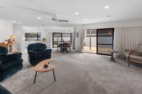 Photo of property in 249 Fairway Drive, Te Kamo, Whangarei, 0112