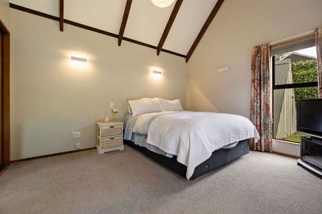 Photo of property in 36 Adamson Drive, Arrowtown, 9302