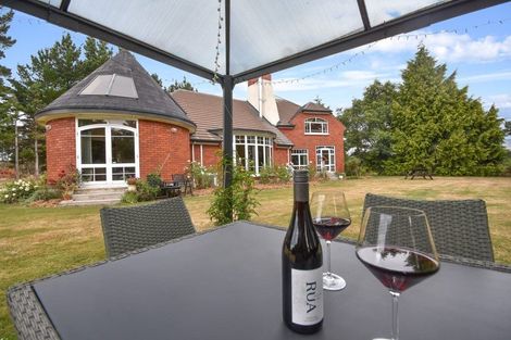 Photo of property in 21 Helensbrook Road, Milton, 9220