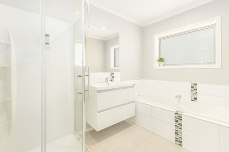 Photo of property in 5 Pearson Place, Paraparaumu, 5032