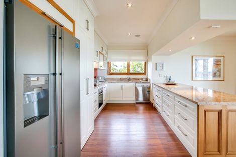 Photo of property in 26 Cameron Road, Bluff Hill, Napier, 4110