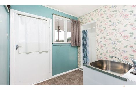 Photo of property in 2 Kennedy Crescent, Waimate, 7924