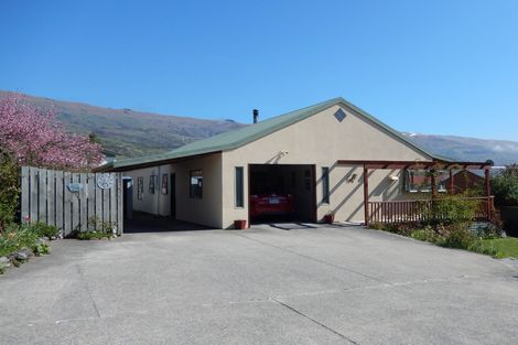 Photo of property in 1a Tweed Street, Roxburgh, 9500