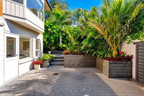 Photo of property in 1/1 Park Avenue, Takapuna, Auckland, 0622