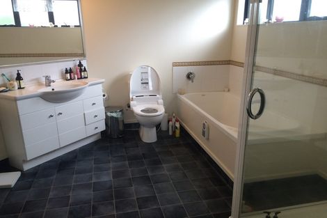 Photo of property in 12 Kilgour Street, Waihola, Milton, 9073