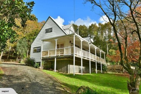 Photo of property in 515 Upper Waiwera Road, Puhoi, Silverdale, 0994