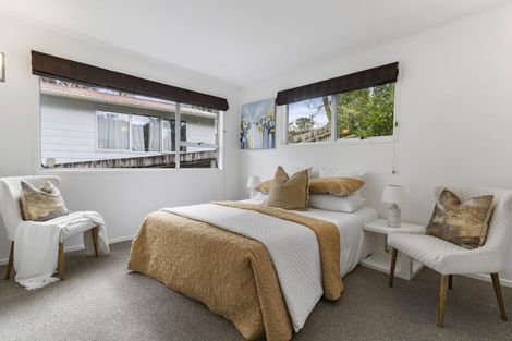 Photo of property in 3 Willowbrook Place, Titirangi, Auckland, 0604