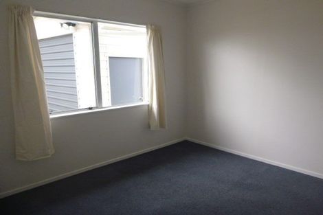 Photo of property in 1 Dodds Crescent, Otaki Beach, Otaki, 5512