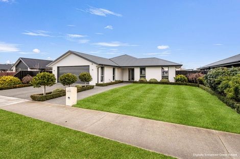 Photo of property in 62 Tiritiri Moana Drive, Pegasus, 7612
