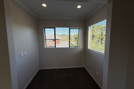 Photo of property in 6 Chadlington Avenue, Henderson, Auckland, 0612