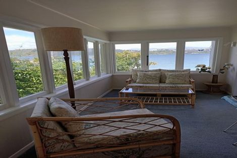 Photo of property in 406 Evans Bay Parade, Hataitai, Wellington, 6021