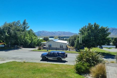 Photo of property in 16 Aorangi Crescent, Lake Tekapo, 7999