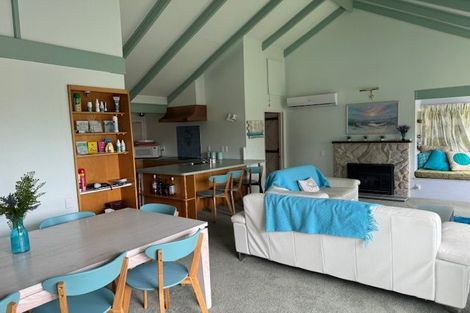 Photo of property in 1 Stanley Place, Akaroa, 7520