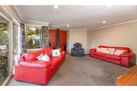 Photo of property in 72 Wingate Street, Redwood, Christchurch, 8051