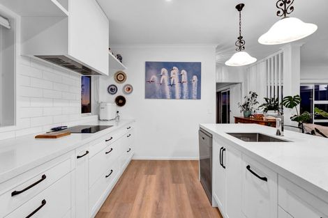 Photo of property in 60 Turangi Road, Motunui, Waitara, 4383