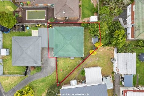 Photo of property in 2/7 Frank Evans Place, Henderson, Auckland, 0610