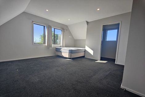 Photo of property in 1/5 Cambric Place, Botany Downs, Auckland, 2010