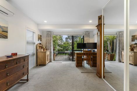 Photo of property in 130 Bramley Drive, Farm Cove, Auckland, 2012