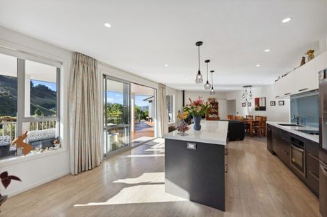 Photo of property in 25 Glendermid Close, Sawyers Bay, Port Chalmers, 9023