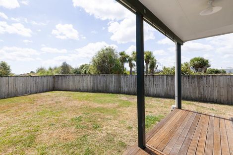 Photo of property in 16 Myrlene Place, Nawton, Hamilton, 3200