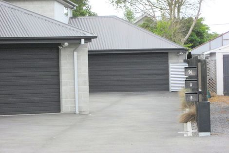 Photo of property in 94 Packe Street, Edgeware, Christchurch, 8013