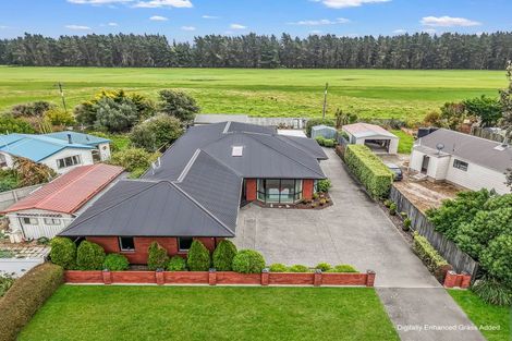 Photo of property in 42 Grierson Avenue, Amberley, 7481