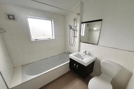 Photo of property in 5/264 Grounsell Crescent, Belmont, Lower Hutt, 5010