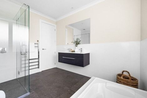 Photo of property in 11 Margaret Avenue, Havelock North, 4130